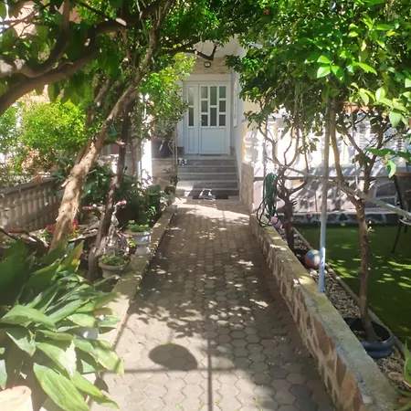 Livaja -easy Access 2db, Parking, Klima Zadar