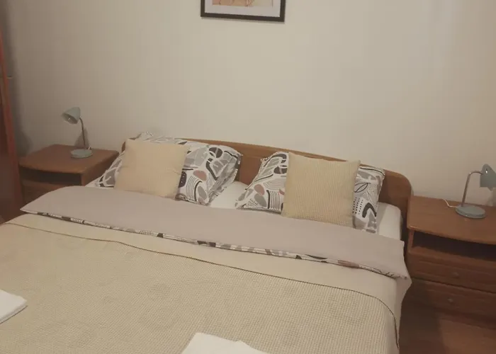 Apartment Livaja -easy Access 2db, Parking, Klima *