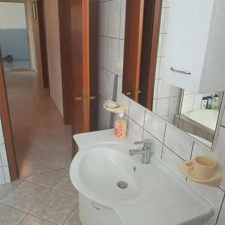 Apartment Livaja Zadar - 2 Db Zimmer, Parkplatz,Klima,Wifi *