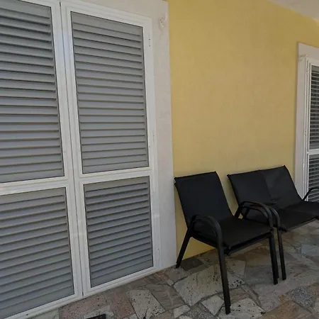 Livaja -easy Access 2db, Parking, Klima Zadar