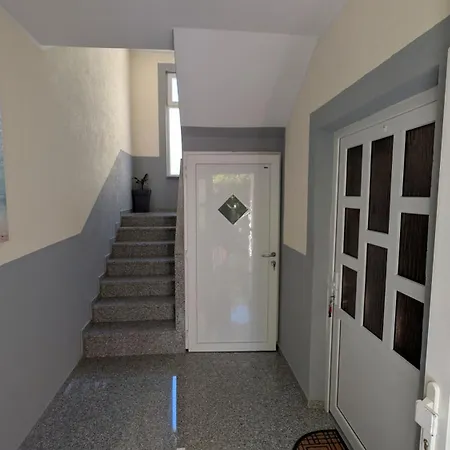 Livaja -easy Access 2db, Parking, Klima * Zadar